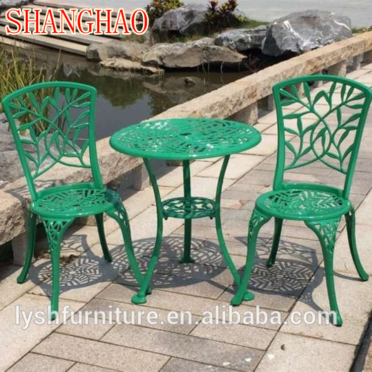 Durable Cast Aluminum 3-Piece  - đánh giá và giá Bistro Table Set